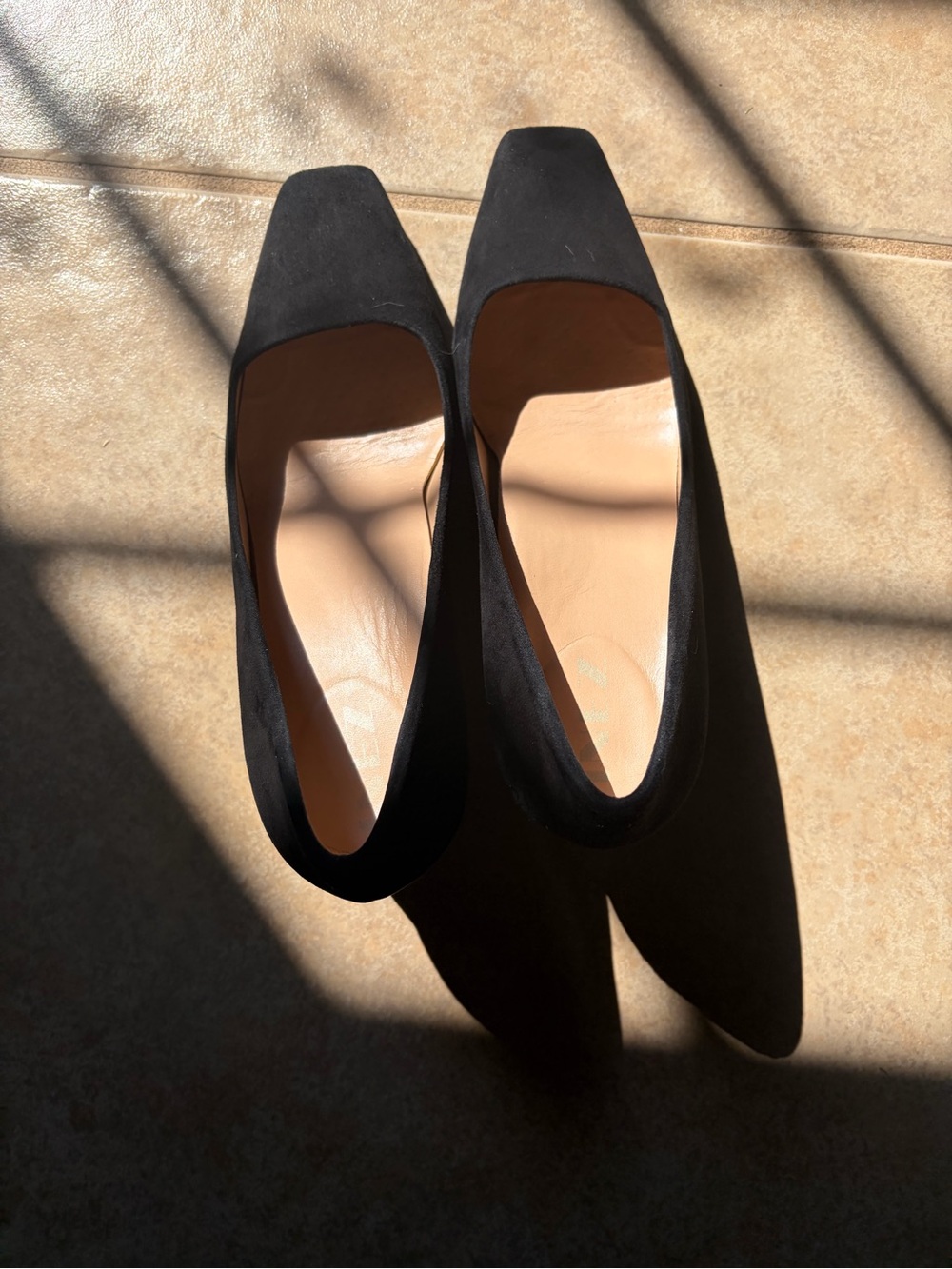 Inez Frida Suede Pumps - Picture 7 of 9